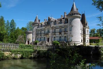 chateau-de-nieuil