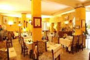 hotel**-restaurant**-larceau