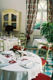 hotel-restaurant-larena-***-frejus